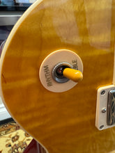 Load image into Gallery viewer, Gibson Les Paul Standard AAA Flame